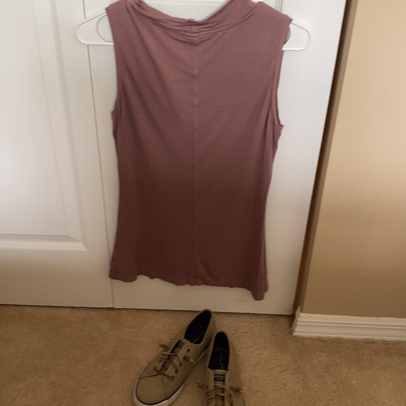 Super comfortable wear anywhere! - Picture 4 of 4